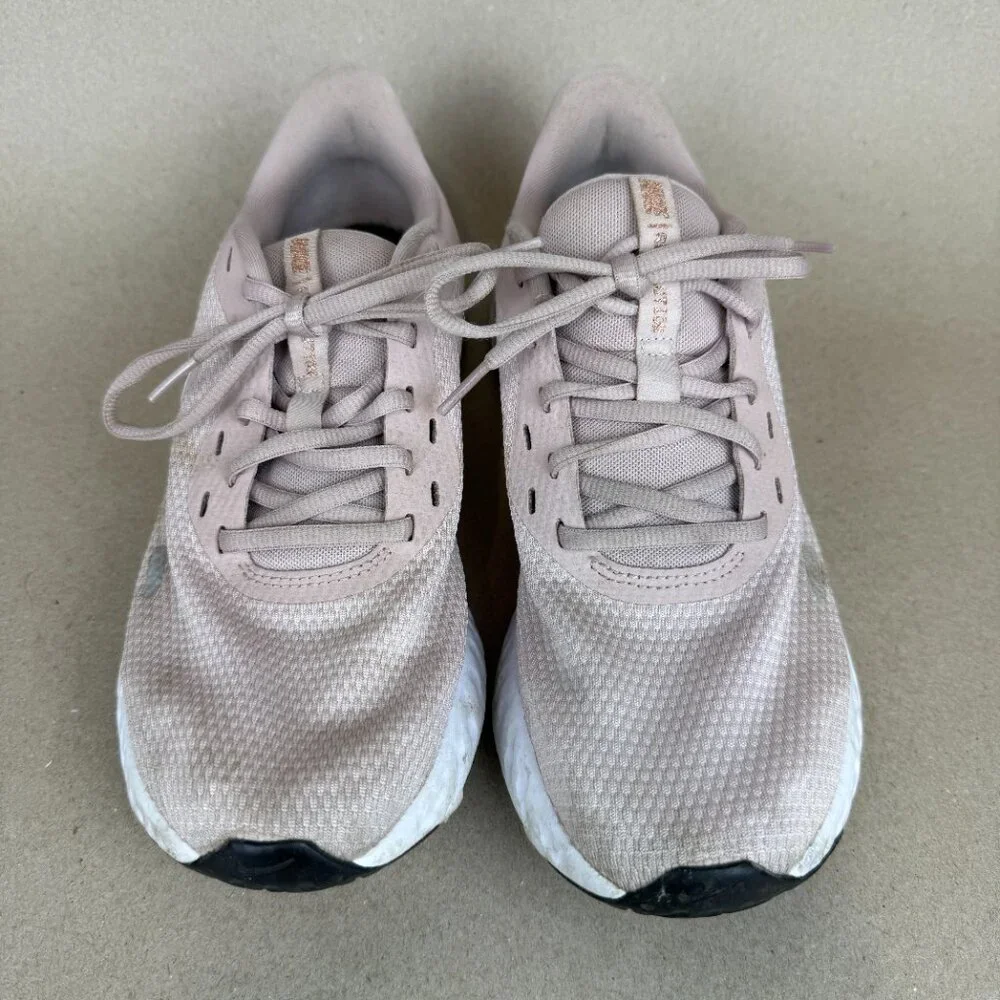 Nike Revolution 5, Barley Rose, Women's 9 - Picture 8 of 9